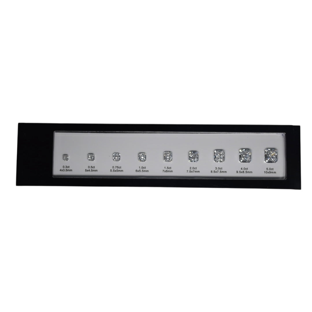Cubic Zircon Sizing Scale in black magnetic box (0.30 ct - 5.00ct)