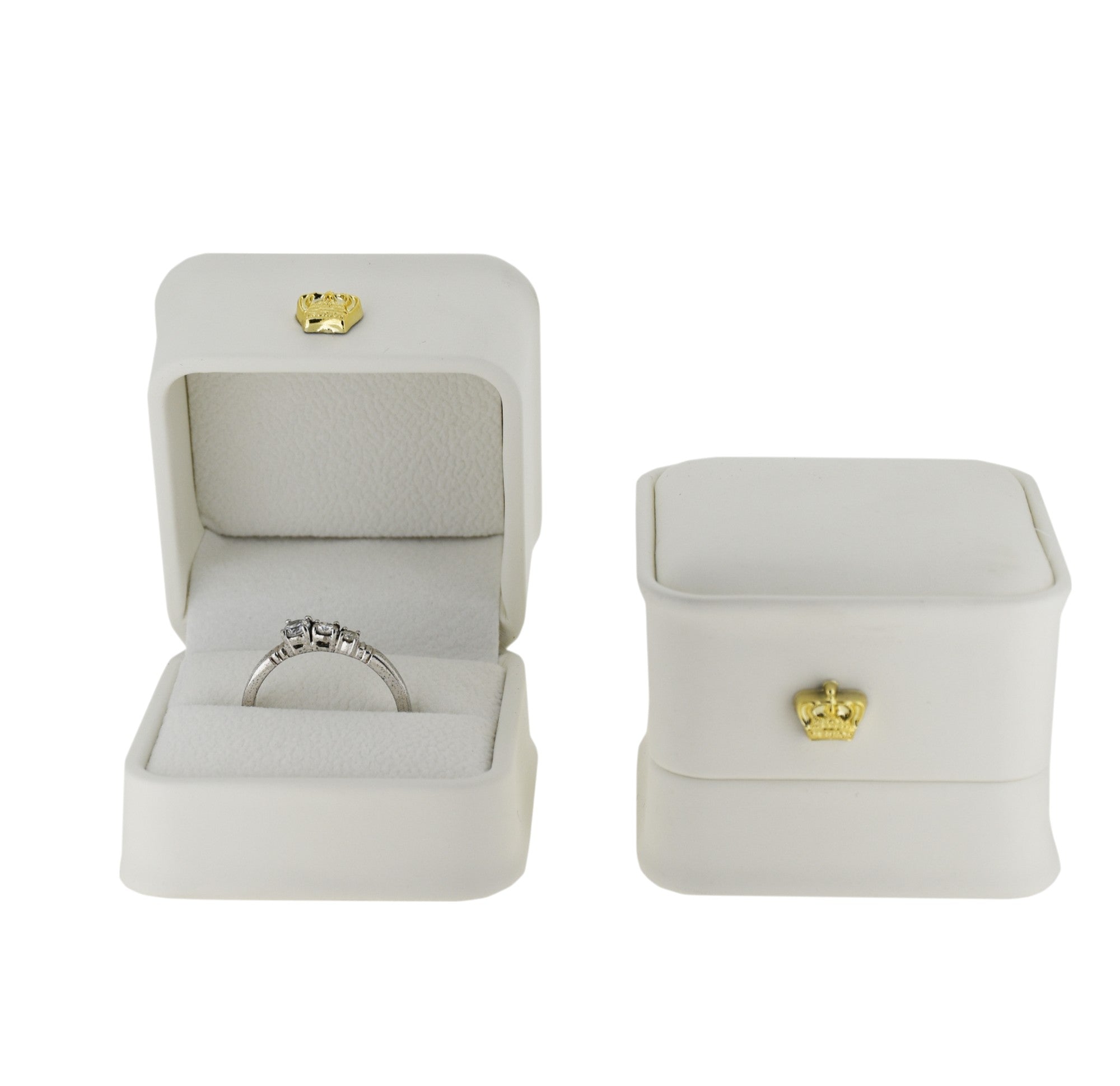 Designer PU Jewellery Box With Golden Button For Ring.
