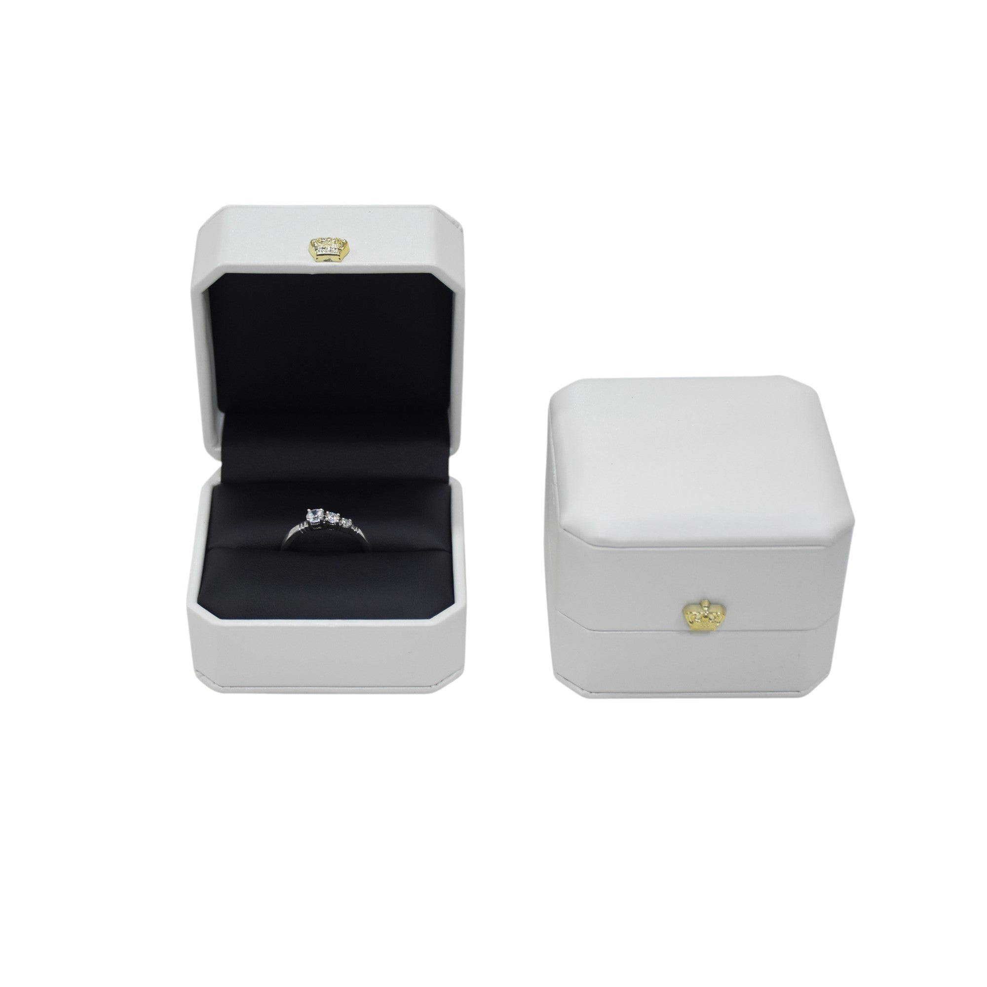 Vegan Letaher White Ring Box with Metal Border.
