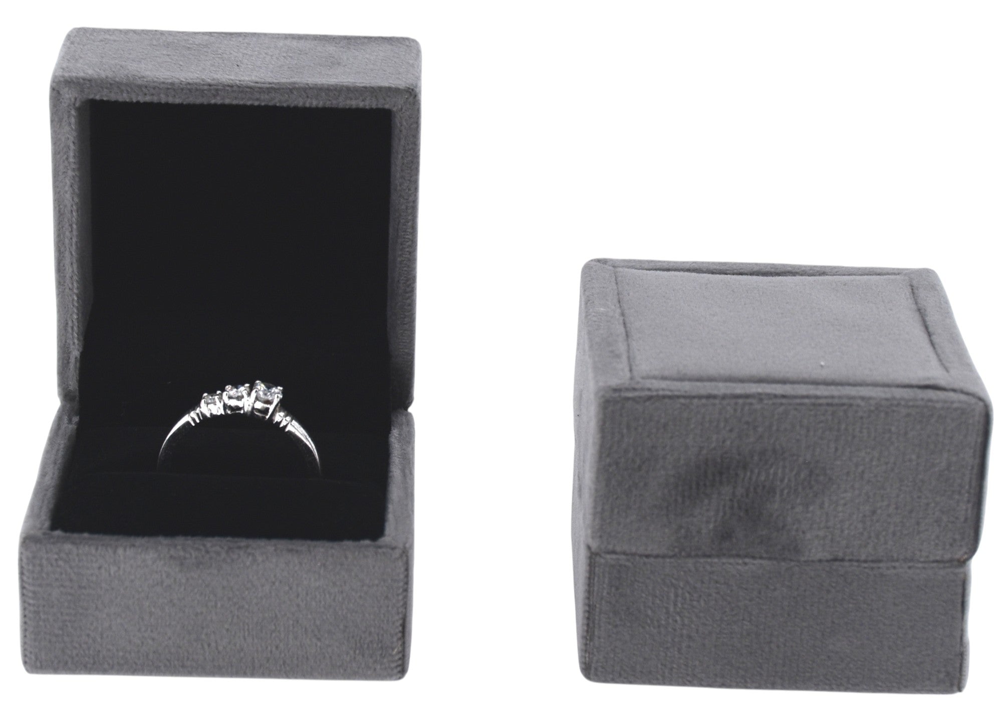 Mini Velvet Jewelry Box 2x2"
