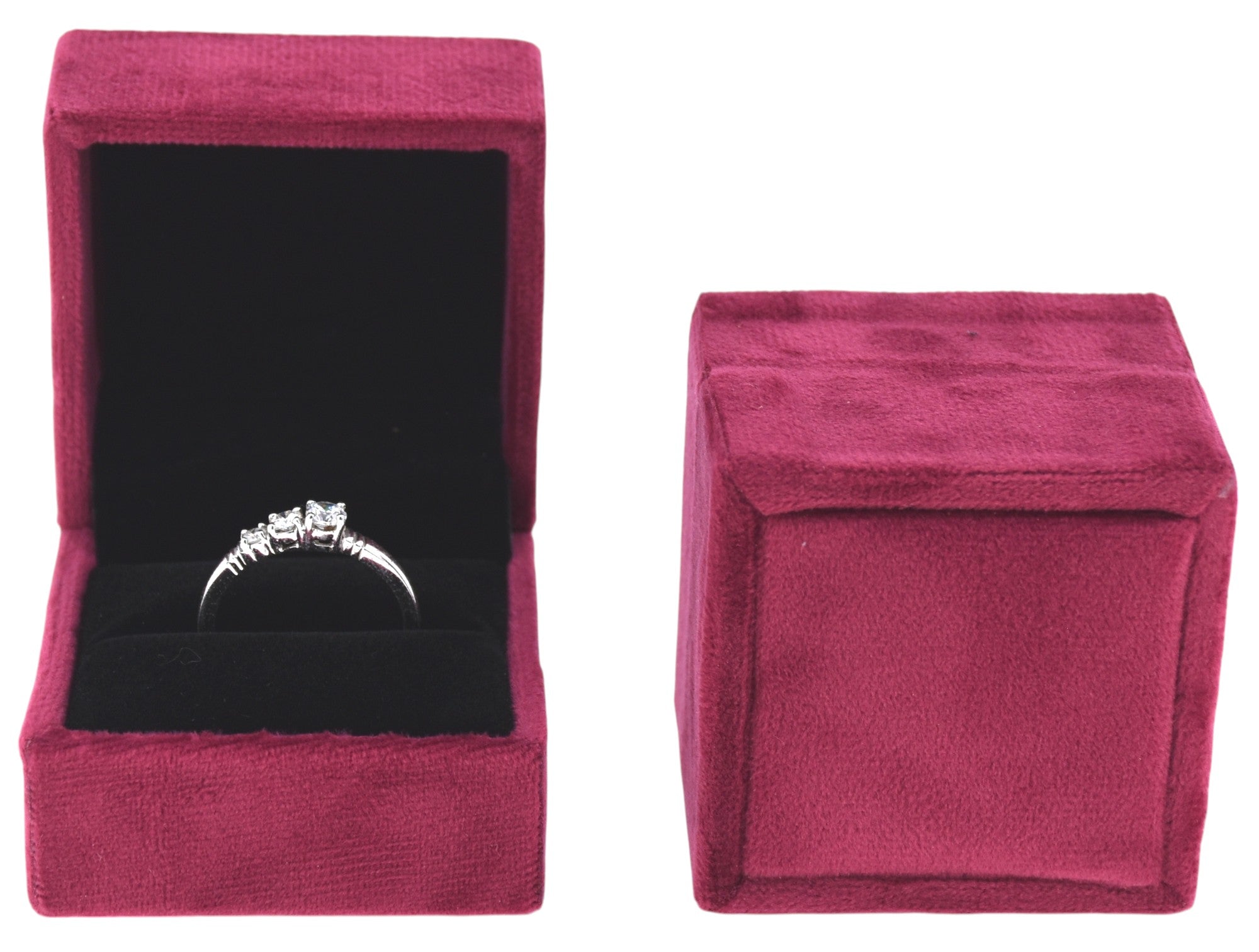 Mini Velvet Jewelry Box 2x2"