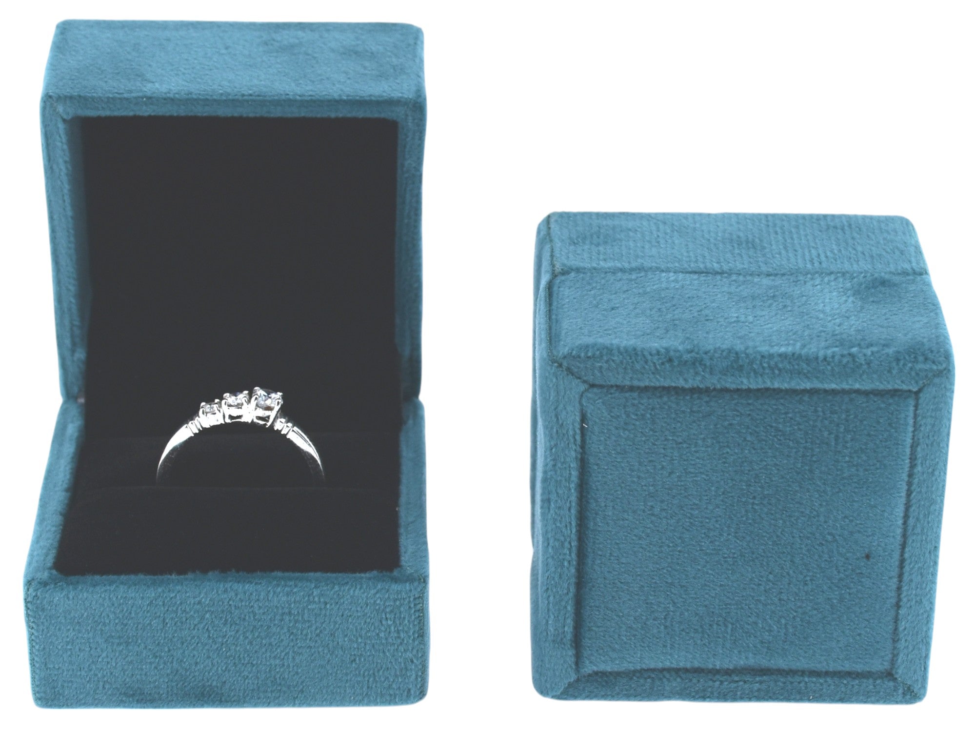 Mini Velvet Jewelry Box 2x2"