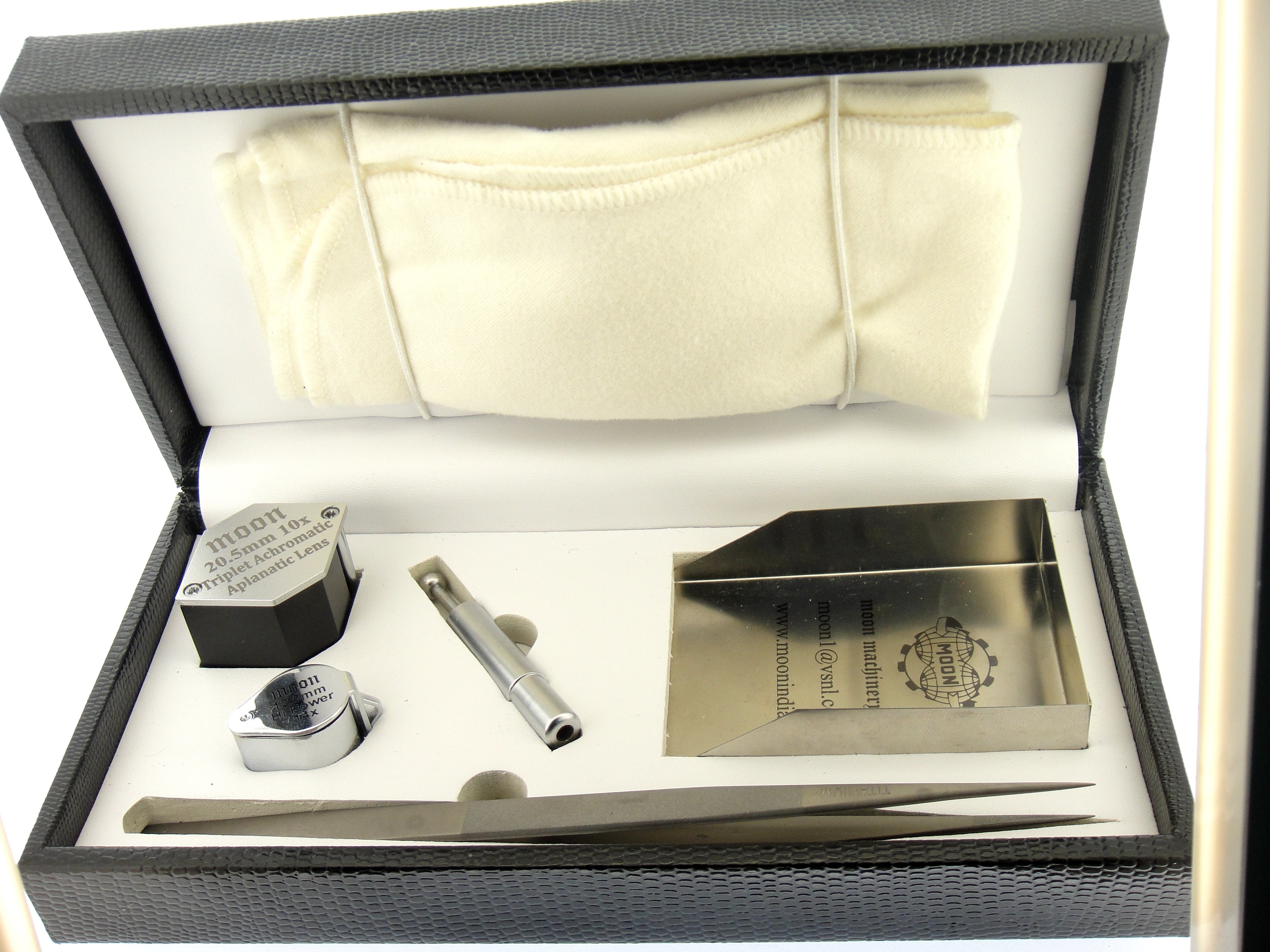 Diamond kit